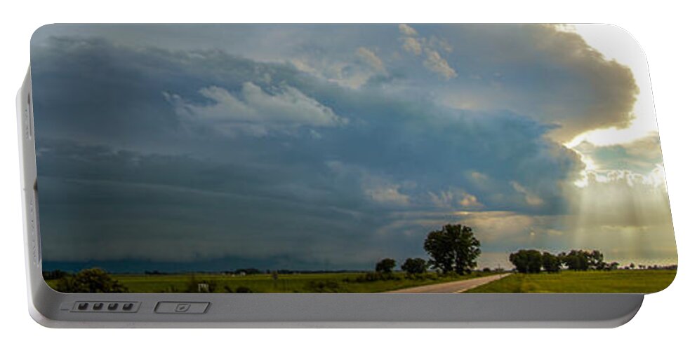 Nebraskasc Portable Battery Charger featuring the photograph 9th Storm Chase 2015 071 by NebraskaSC