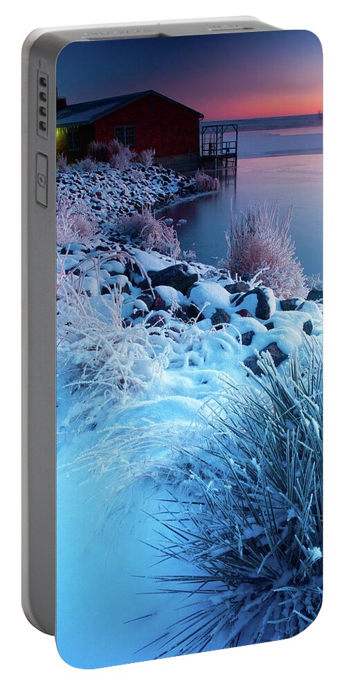 Colorado Portable Battery Charger featuring the photograph A Beautiful Chill II by John De Bord