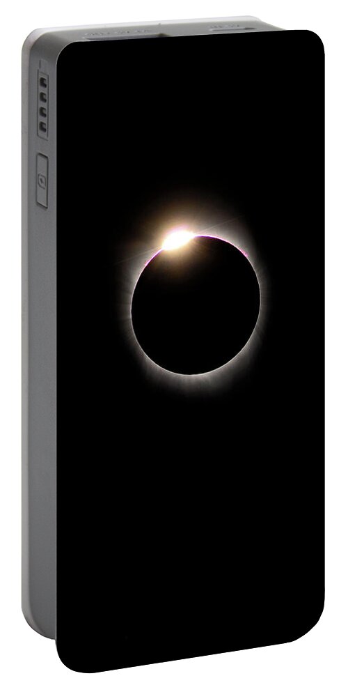 Eclipse Portable Battery Charger featuring the photograph A Diamond Ring for the Earth by Greg Norrell