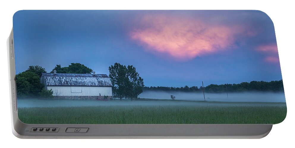 Storm Clouds Portable Battery Charger featuring the photograph A Passing Spring Storm 2016-3 by Thomas Young
