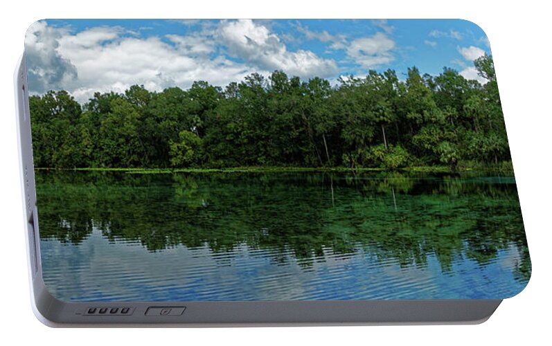 Alexander Springs Pool Portable Battery Charger featuring the photograph Alexander Springs Pool by Paul Mashburn