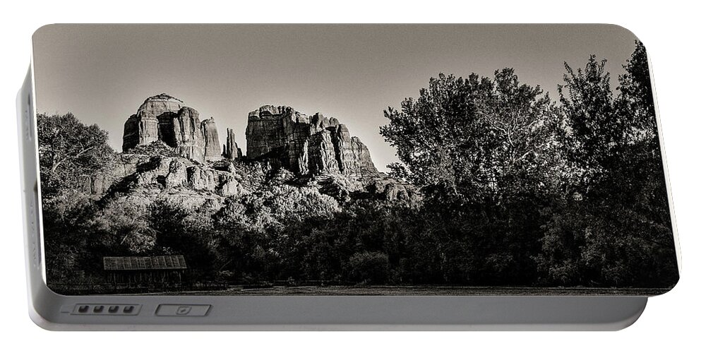 Sedona Portable Battery Charger featuring the photograph An Iconic View - Cathedral Rock by John Roach