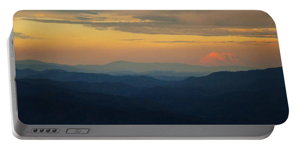 Appalachian Mountains Portable Battery Charger featuring the photograph Appalachian Sky by Rob Hemphill