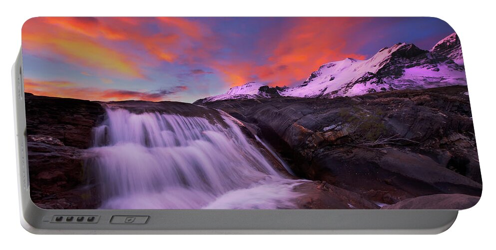 Sunrise Portable Battery Charger featuring the photograph Athabasca on Fire by Dan Jurak
