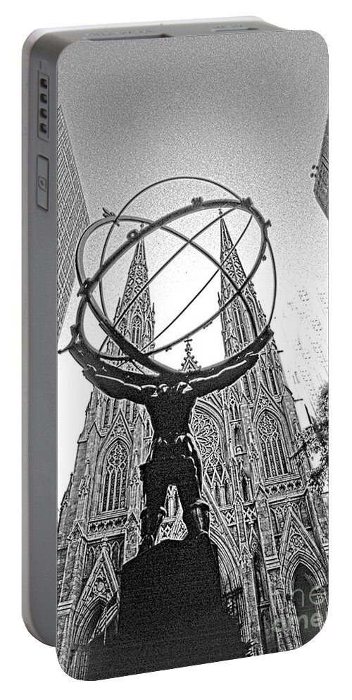 Atlas Portable Battery Charger featuring the photograph Atlas Rockefeller Center NYC by Larry Mulvehill