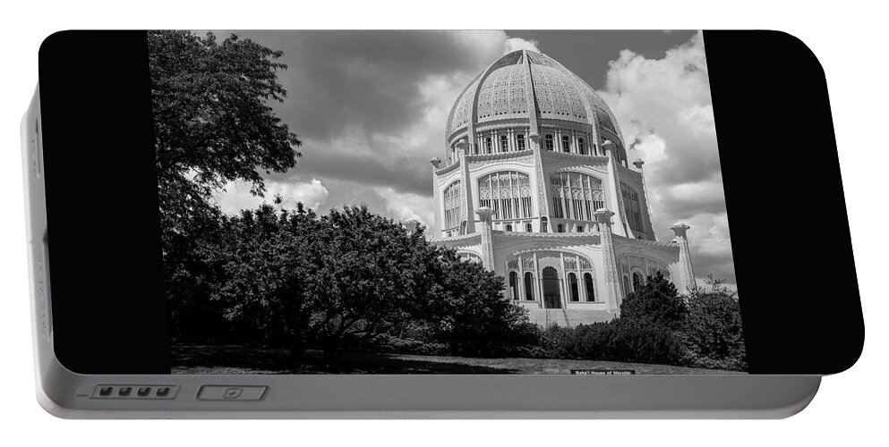 Evanston Portable Battery Charger featuring the photograph Baha'i Temple by John Roach
