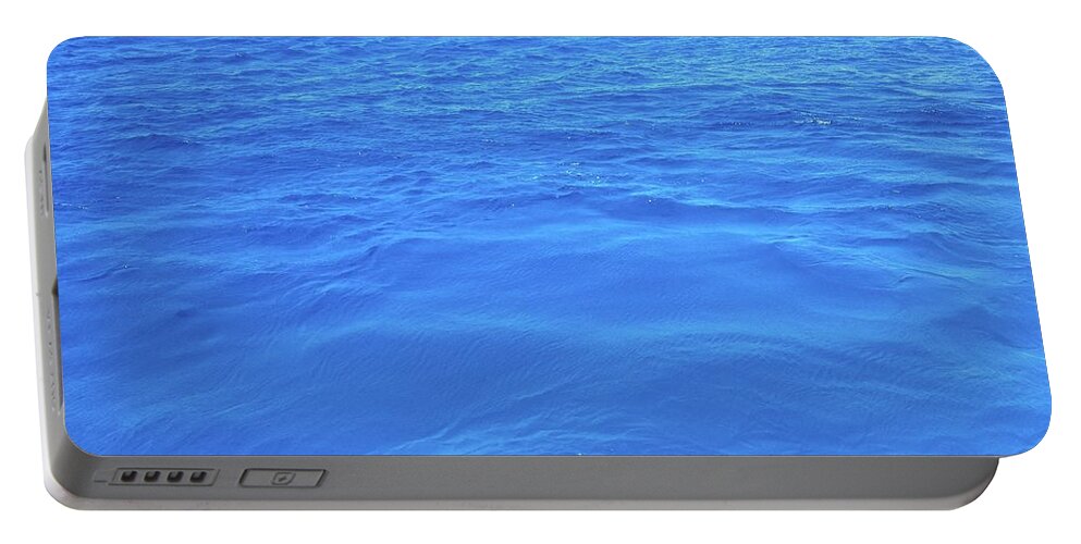 Ocean Portable Battery Charger featuring the photograph Bahama Blue by Barbara Von Pagel