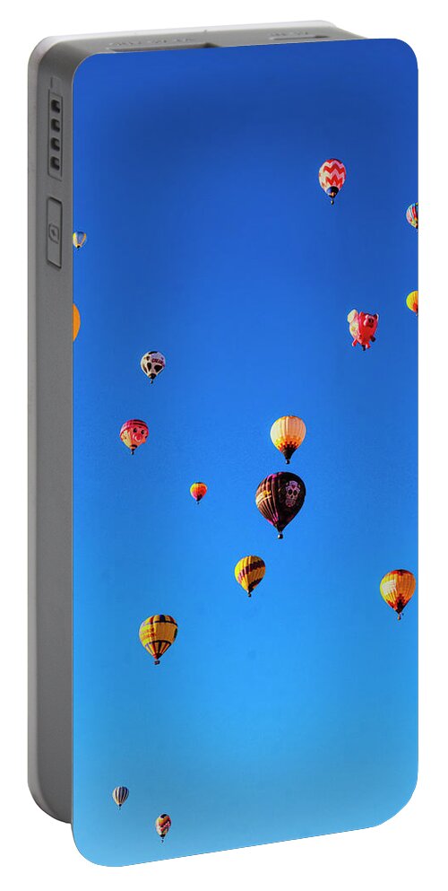 Albuquerque New Mexico Portable Battery Charger featuring the photograph Balloons Galore by Tom Singleton