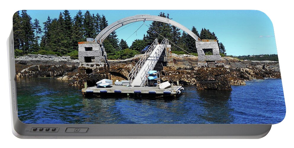 Bar Harbor Portable Battery Charger featuring the photograph Bar Harbor 2 by Ron Kandt