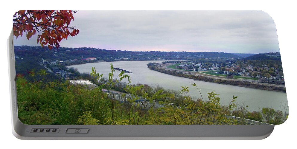 Ohio Portable Battery Charger featuring the photograph Beautiful Ohio by Melinda Dare Benfield