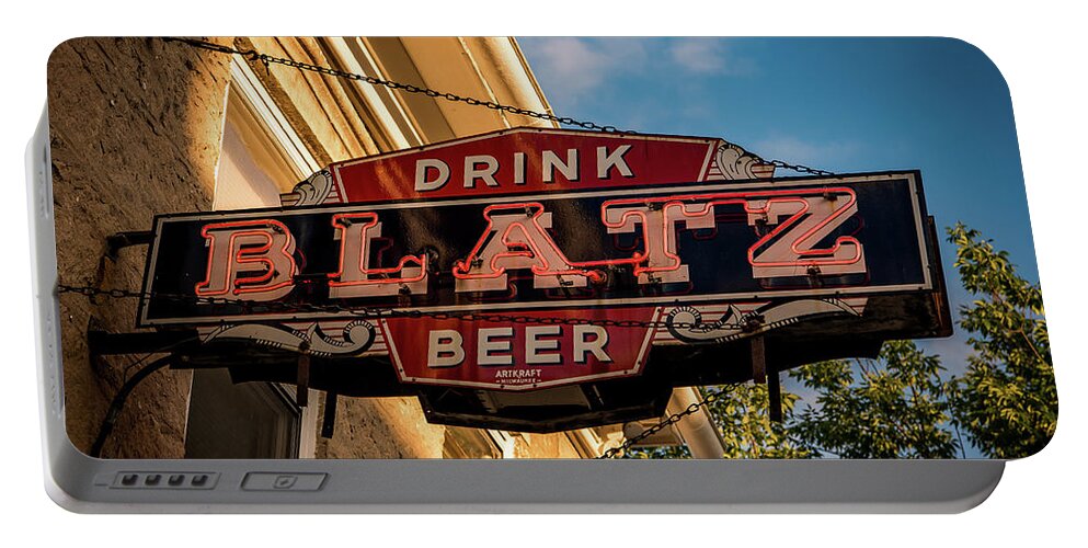Beer Portable Battery Charger featuring the photograph Blatz Neon Sign by Paul LeSage