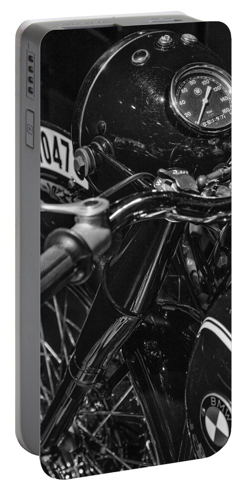 Bmw Portable Battery Charger featuring the photograph Bmw R5 by Pablo Lopez