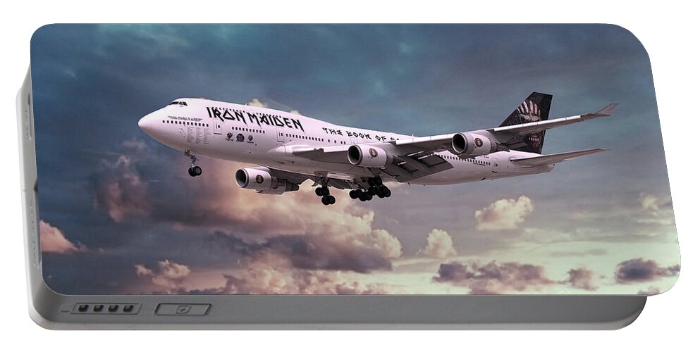 Boeing Portable Battery Charger featuring the digital art Boeing 747 Ed Force One by Airpower Art