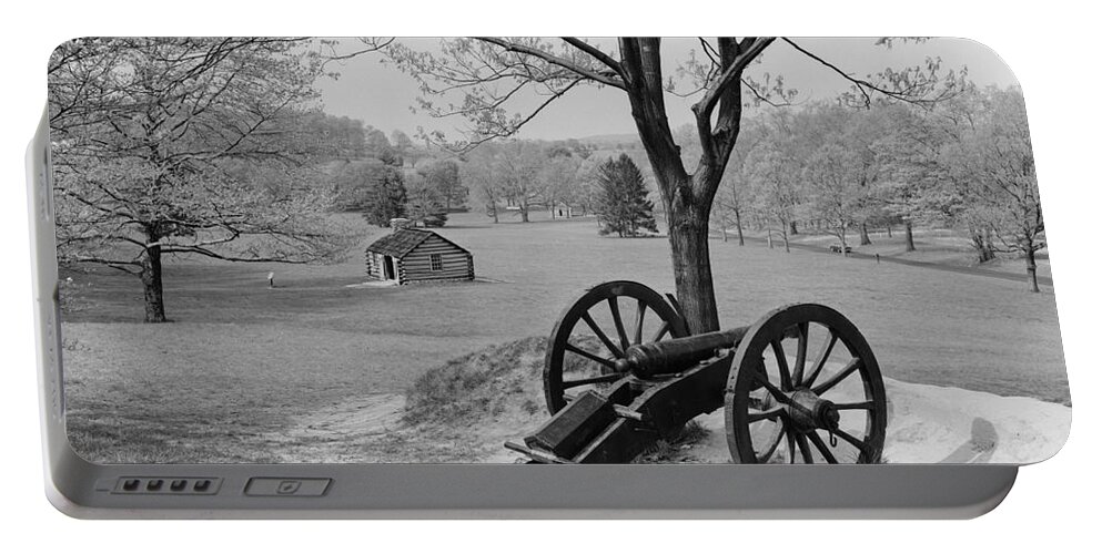1770s Portable Battery Charger featuring the photograph Canon At Valley Forge by H. Armstrong Roberts/ClassicStock