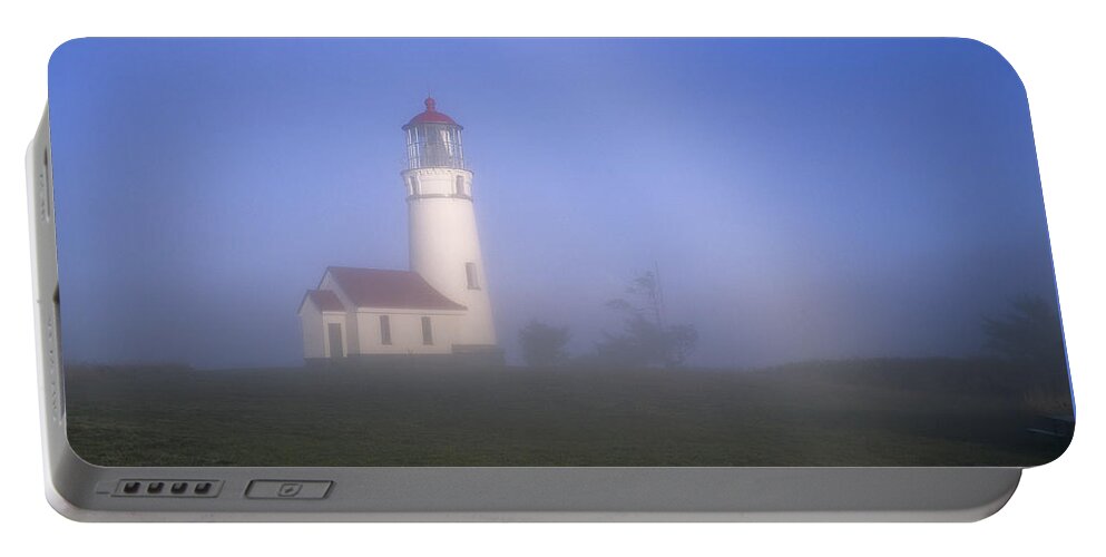 Cape Blanco Portable Battery Charger featuring the photograph Cape Blanco Light by Robert Potts