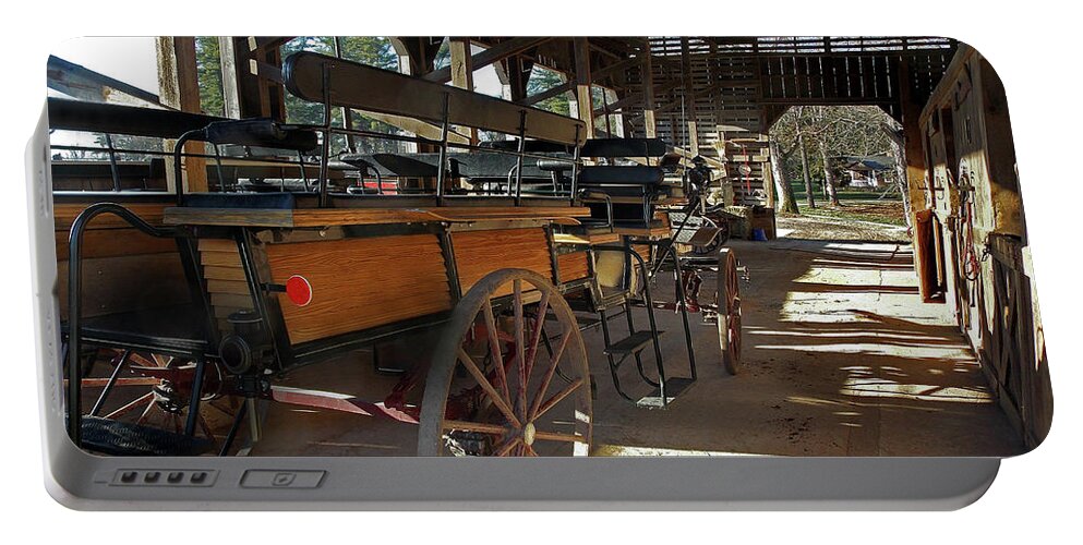 Scenic Tours Portable Battery Charger featuring the photograph Carriage In Waiting by Skip Willits