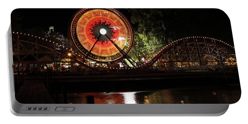 Arnolds Park Portable Battery Charger featuring the photograph Century Wheel by Gary Gunderson
