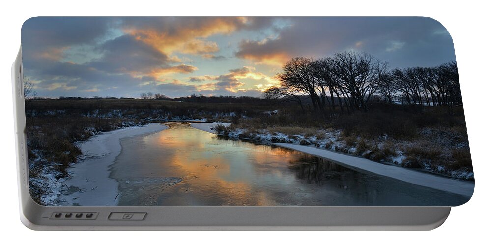 Glacial Park Portable Battery Charger featuring the photograph Christmas Morning 2017 in Glacial Park 7 by Ray Mathis