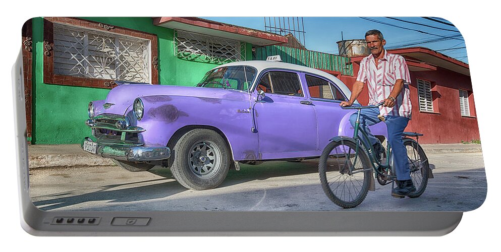 Americana Portable Battery Charger featuring the photograph Colorful Cuban Streets by Bert Peake