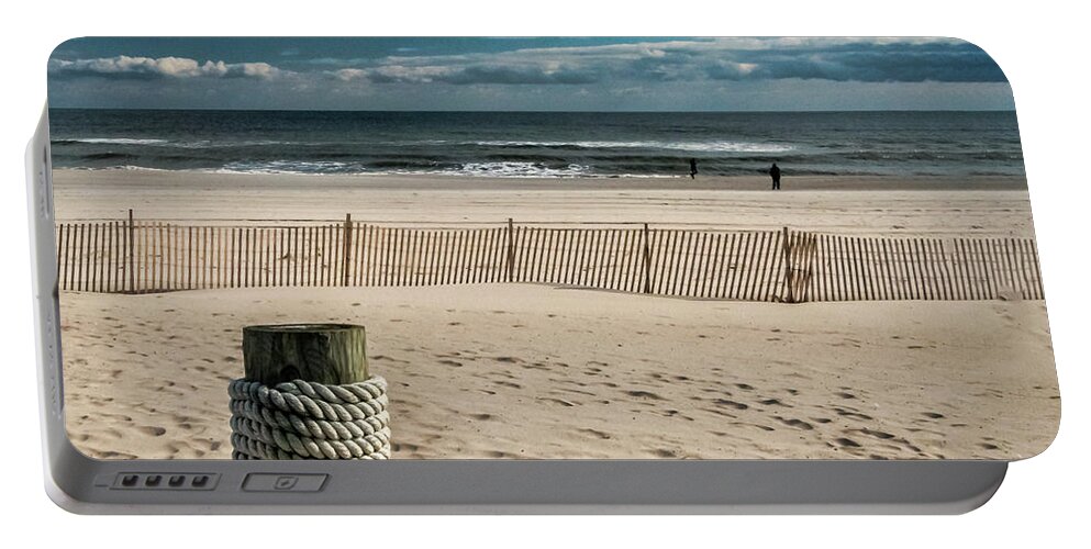 Beach Portable Battery Charger featuring the photograph Coopers Beach by Cathy Kovarik
