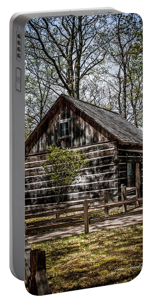 Old Cabin Portable Battery Charger featuring the photograph Cozy Cabin by Joann Copeland-Paul
