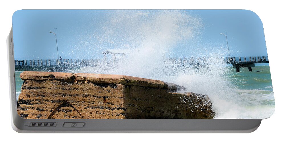 Ocean Portable Battery Charger featuring the photograph Crash into me by Bradley Dever