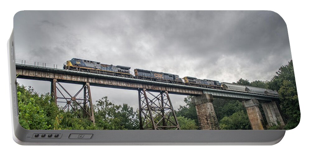 Railroad Tracks Portable Battery Charger featuring the photograph CSX Q515-10 at Sulfur Creek by Jim Pearson