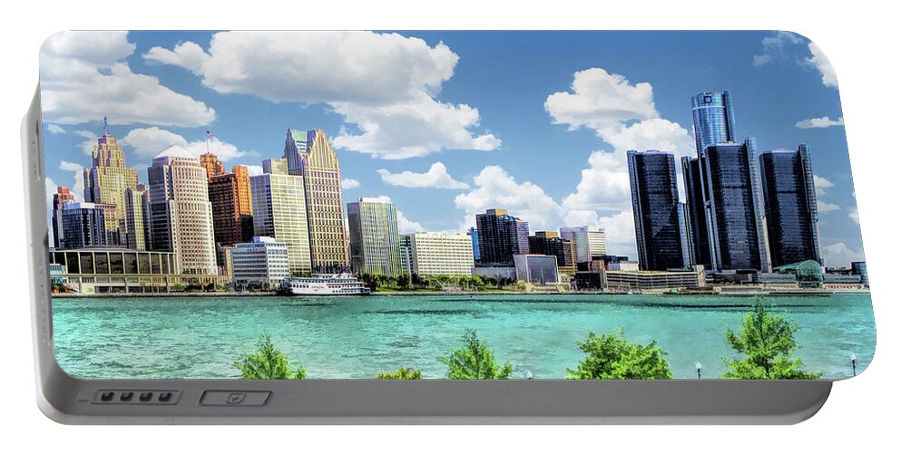 Detroit Portable Battery Charger featuring the painting Detroit River Skyline by Christopher Arndt