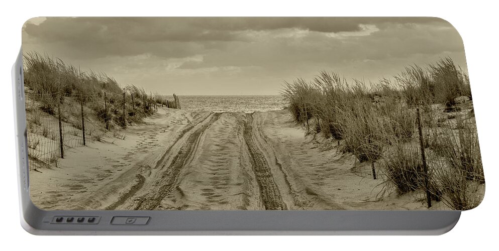 Beach Portable Battery Charger featuring the photograph Drive To The Ocean by Cathy Kovarik