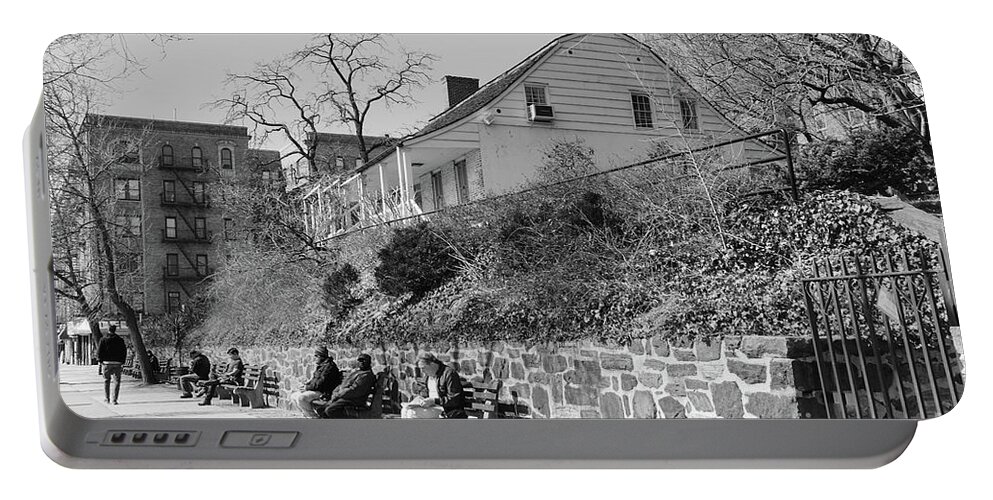 Dyckman Portable Battery Charger featuring the photograph Dyckman Farmhouse by Cole Thompson