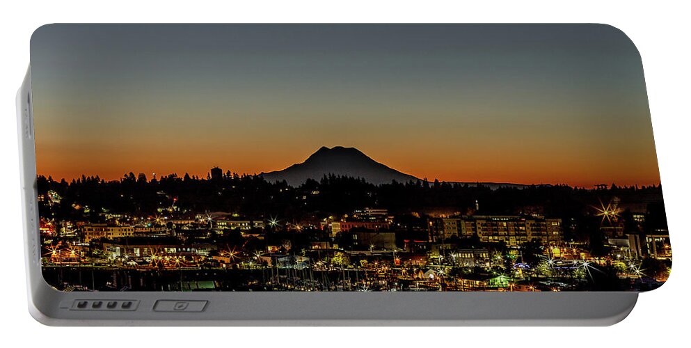 Sunrise Portable Battery Charger featuring the photograph Early Morning in Olympia by Mark Joseph