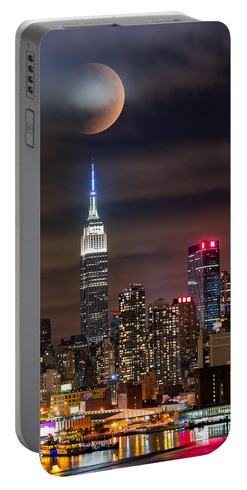Skyscraper Portable Battery Charger featuring the photograph Eclipse by Mihai Andritoiu
