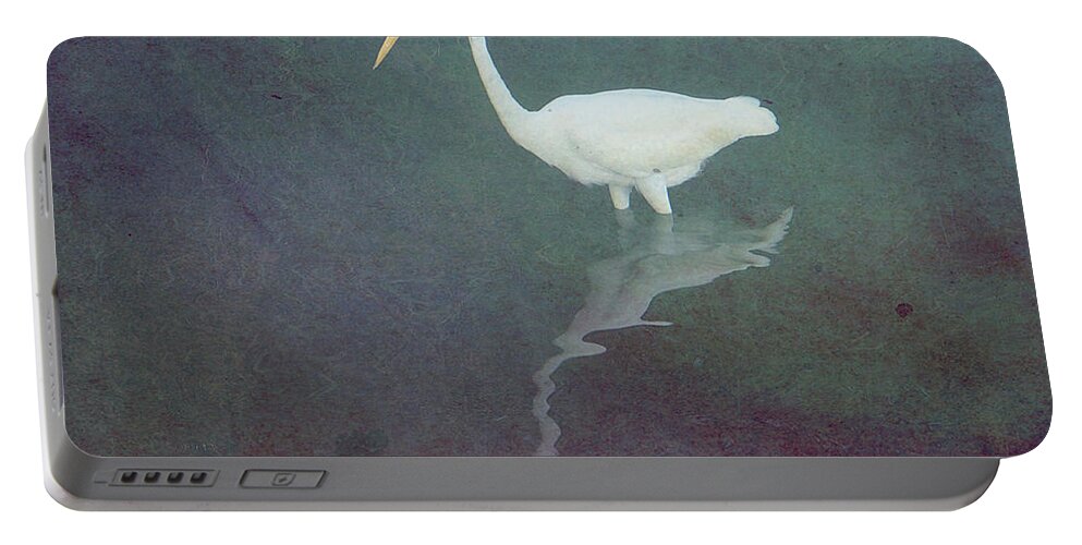  Portable Battery Charger featuring the photograph Egret Dreams by Phil Mancuso