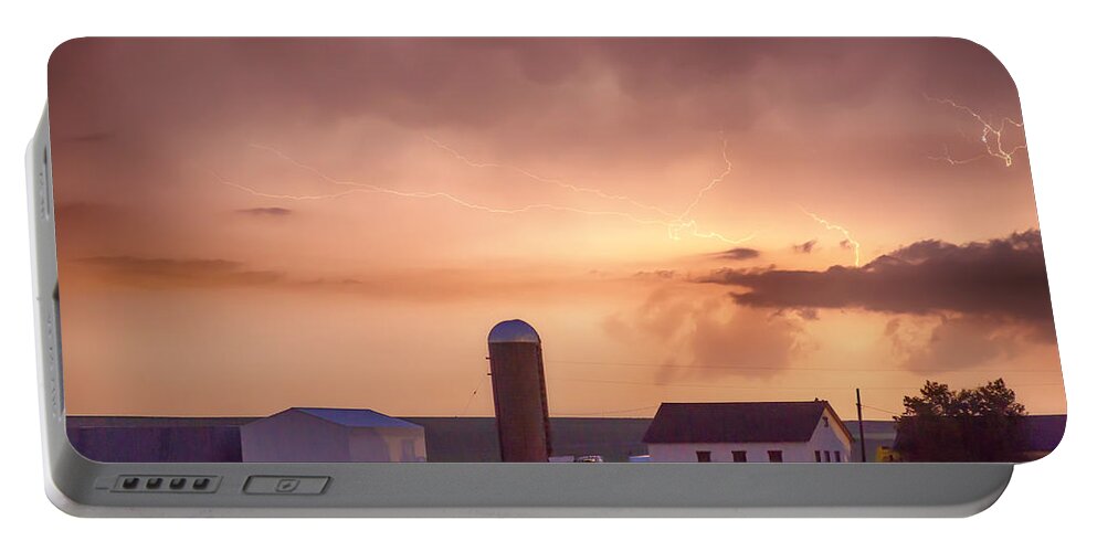 Country Portable Battery Charger featuring the photograph Evening Country Storm by James BO Insogna