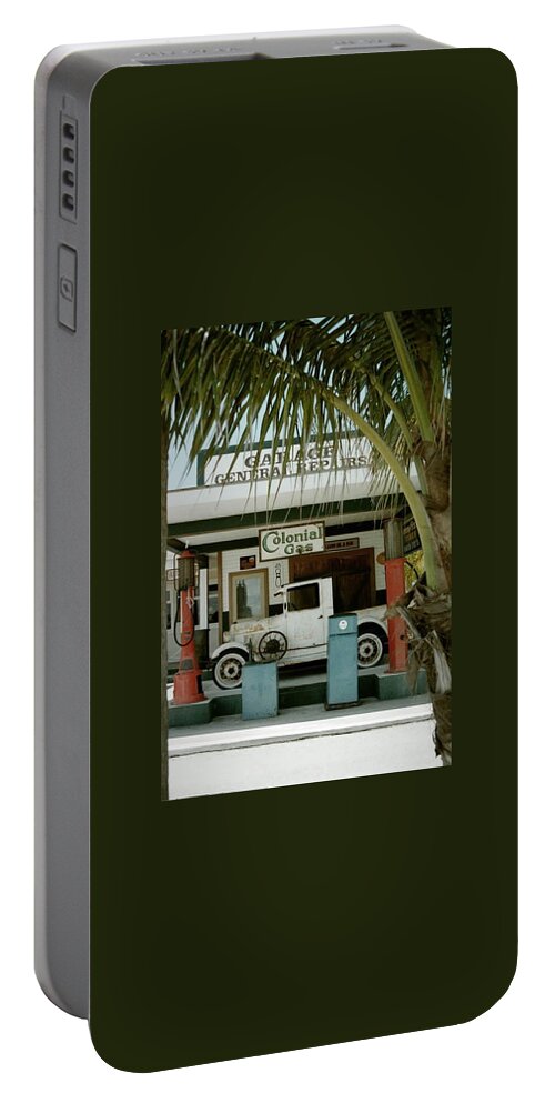 Everglade City Portable Battery Charger featuring the photograph Everglade City II by Flavia Westerwelle