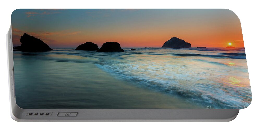 Face Rock Portable Battery Charger featuring the photograph Face Rock Sundown by Michael Dawson