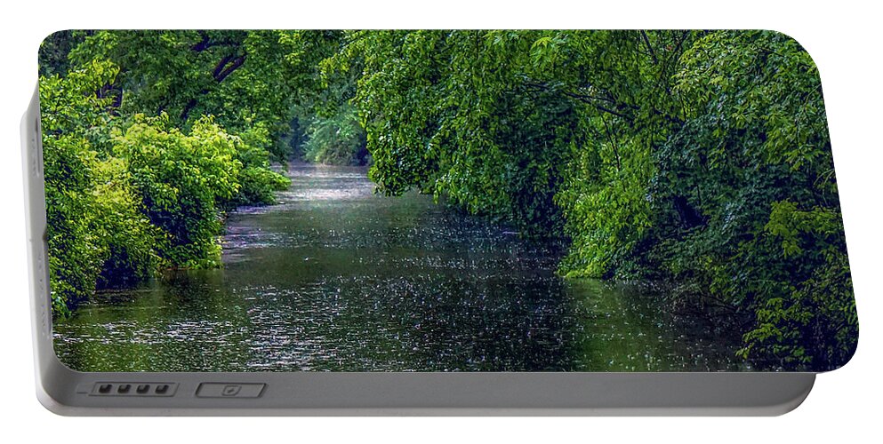  Portable Battery Charger featuring the photograph Feeder Rain by Kendall McKernon