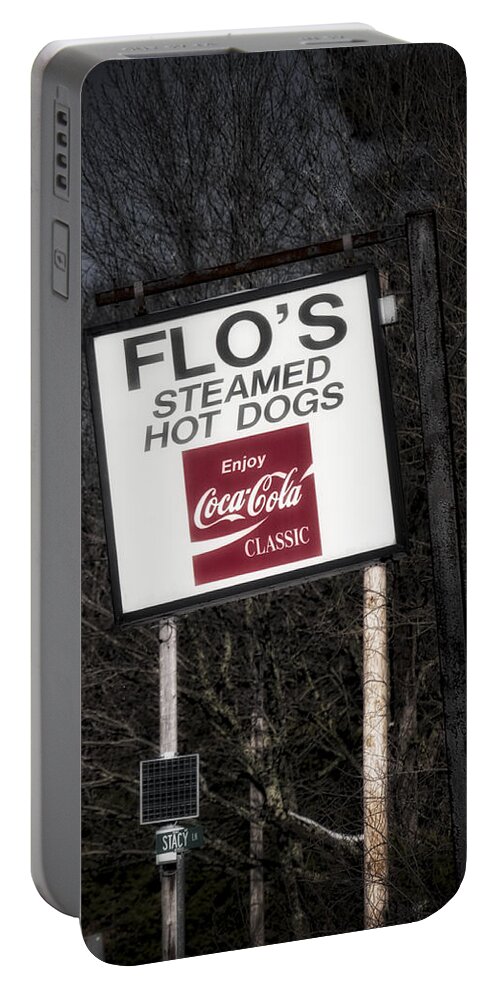 Flos Portable Battery Charger featuring the photograph Flo's Hot Dogs - Cape Neddick - Maine by Steven Ralser