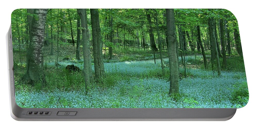 Spring Portable Battery Charger featuring the photograph Forget-me-nots in Peninsula State Park by David T Wilkinson