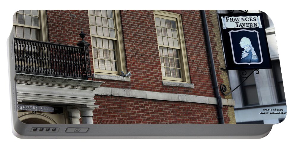 Fraunces Tavern Portable Battery Charger featuring the photograph Fraunces Tavern by Mark Alesse