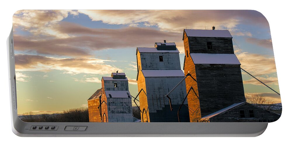 Grain Elevator Portable Battery Charger featuring the photograph Granary Row by Todd Klassy