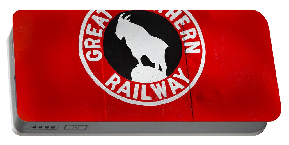 Caboose Portable Battery Charger featuring the photograph Great Northern Caboose by Todd Klassy