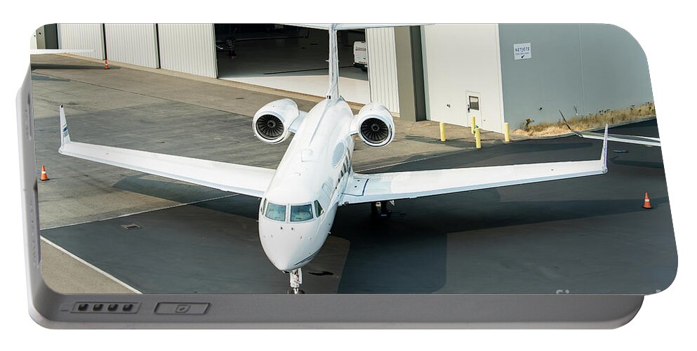 Gulfstream Iv Portable Battery Charger featuring the photograph Gulfstream IV Jet by David Oppenheimer