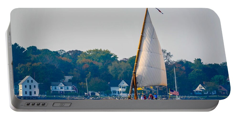 Seascape Portable Battery Charger featuring the photograph Gundalow Piscataqua by David Thompsen