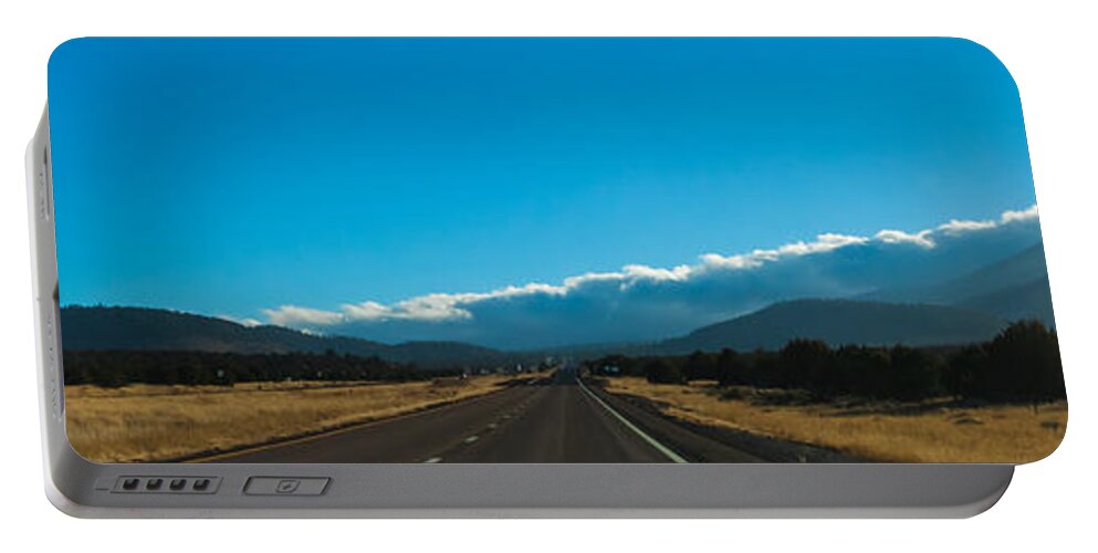 Arizona Portable Battery Charger featuring the photograph Highway to Flagstaff by Ed Gleichman