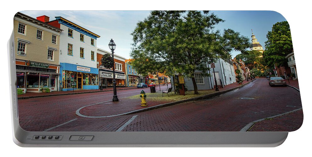 Annapolis Portable Battery Charger featuring the photograph Historic Streets by Walt Baker