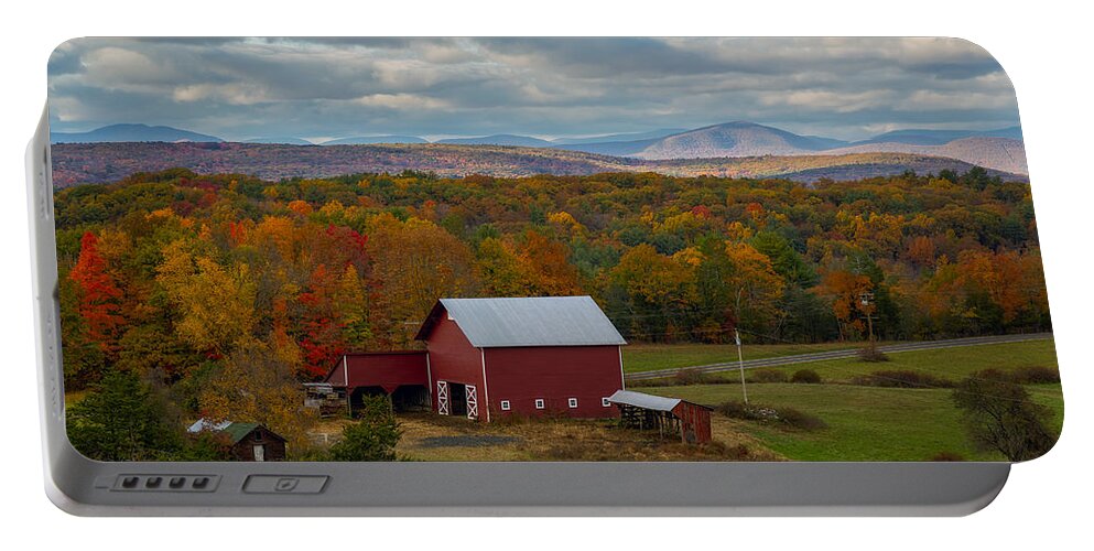 Autumn Portable Battery Charger featuring the photograph Hudson Valley NY Fall Colors by Susan Candelario