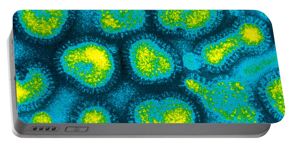Influenza Portable Battery Charger featuring the photograph Influenza Viruses, Tem by Omikron