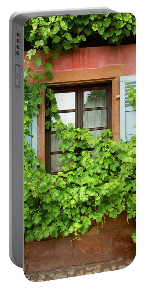 Ivy Portable Battery Charger featuring the photograph Ivy Window by Rebekah Zivicki