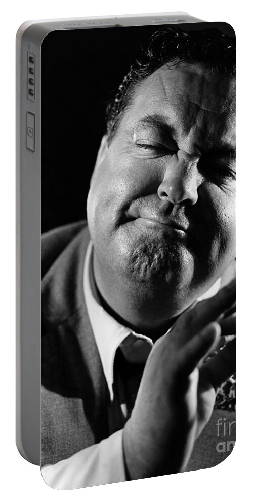 Jackie Gleason Portable Battery Charger featuring the photograph Jackie Gleason by Hans Namuth